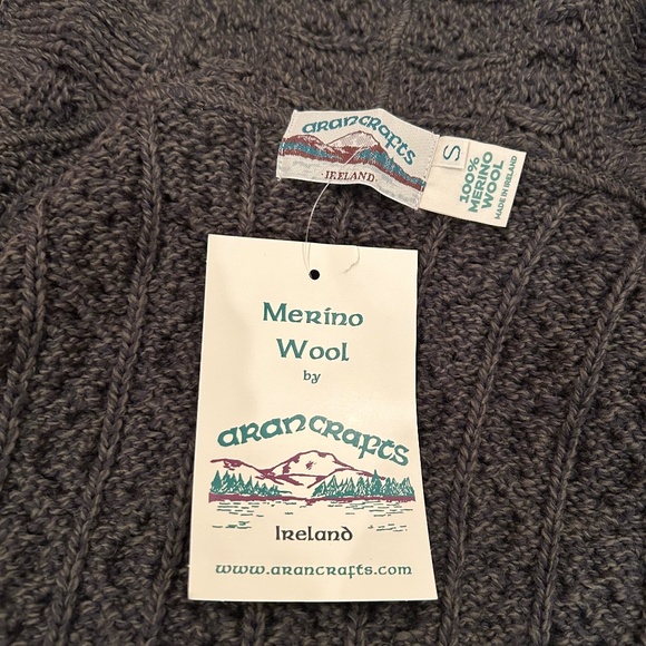 NWT Aran Crafts merino cable hoodie sweater cardigan S - Picture 7 of 16